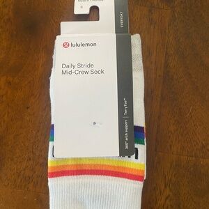 Lululemon women’s crew sock